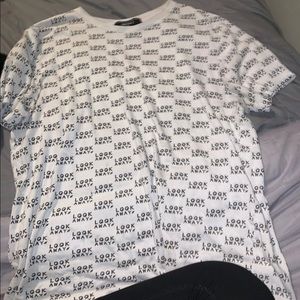 forever21 "look away" graphic tee